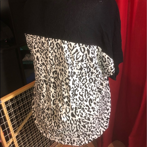 Torrid knitted front top - Picture 2 of 5